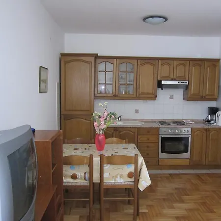 Antonia Apartment *